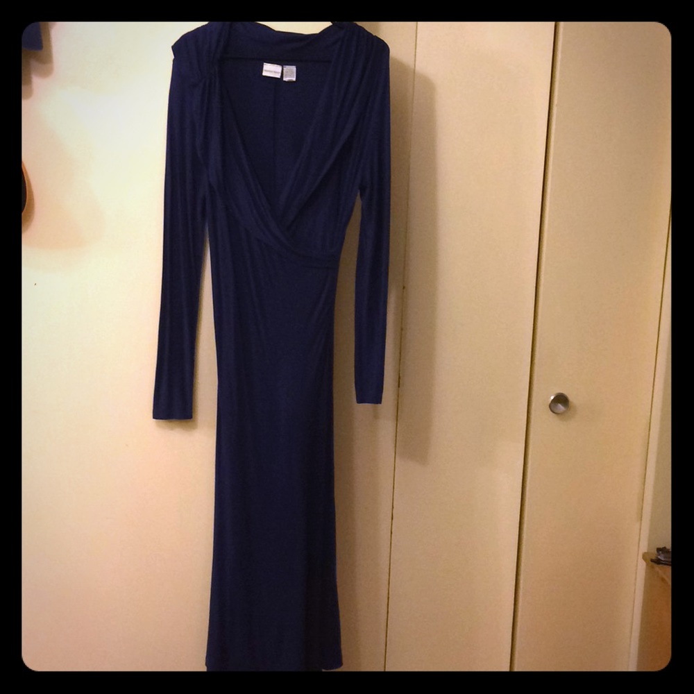 Newport News long blue dress deep v neck size L